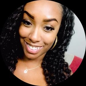 Meet your Posher, Leslie